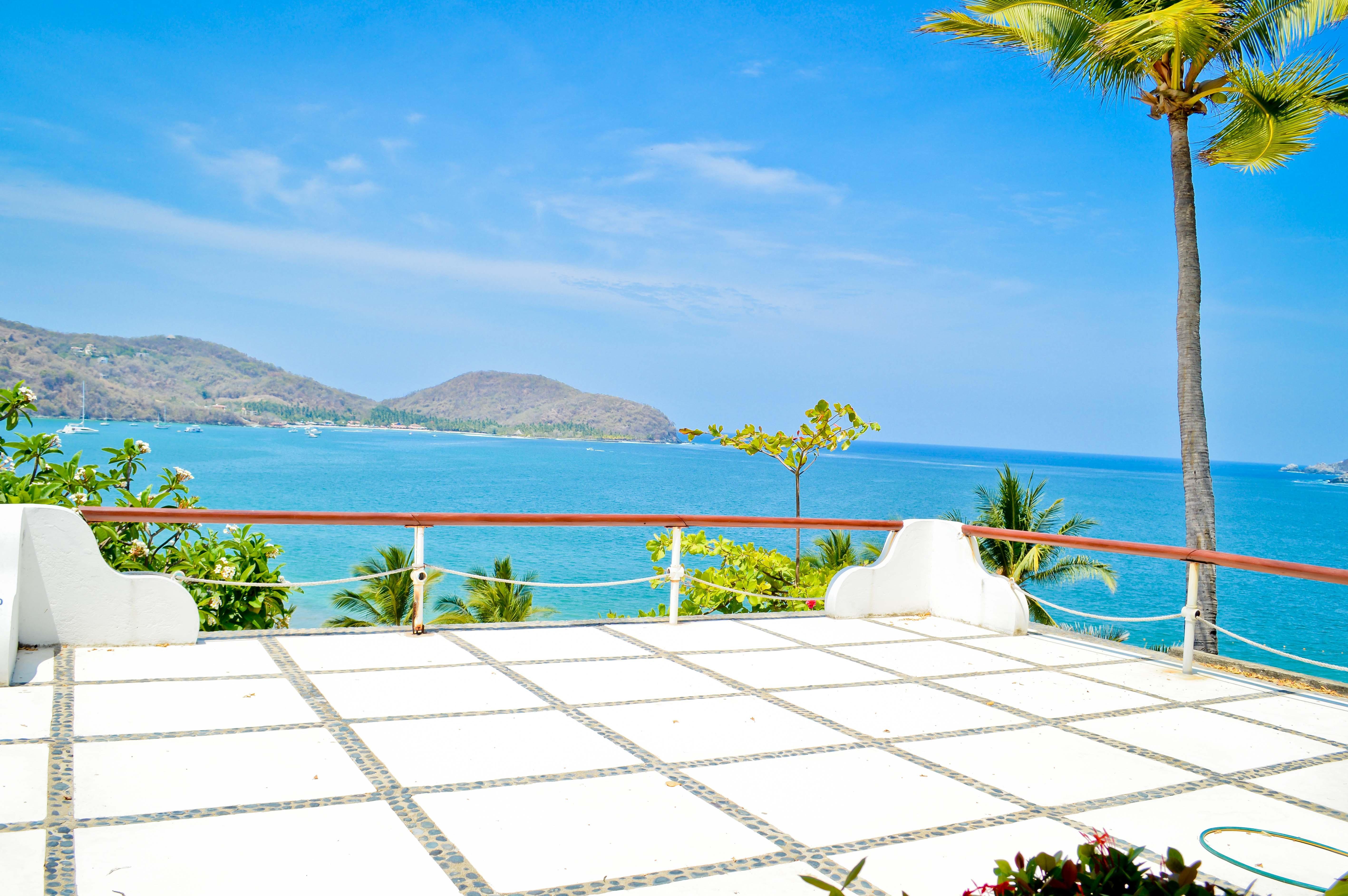 Hotel Catalina Beach Resort Zihuatanejo Exterior foto