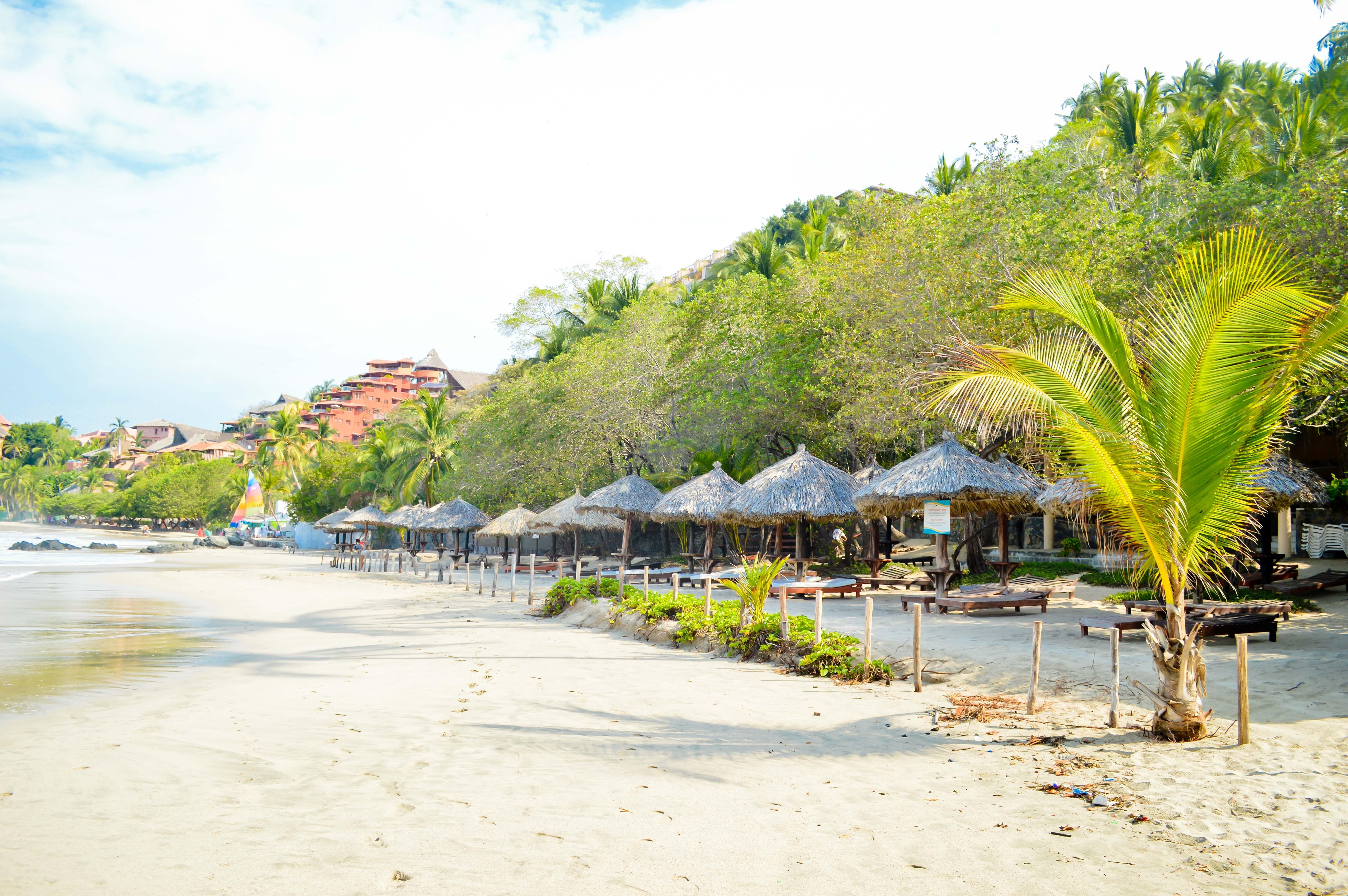 Hotel Catalina Beach Resort Zihuatanejo Exterior foto