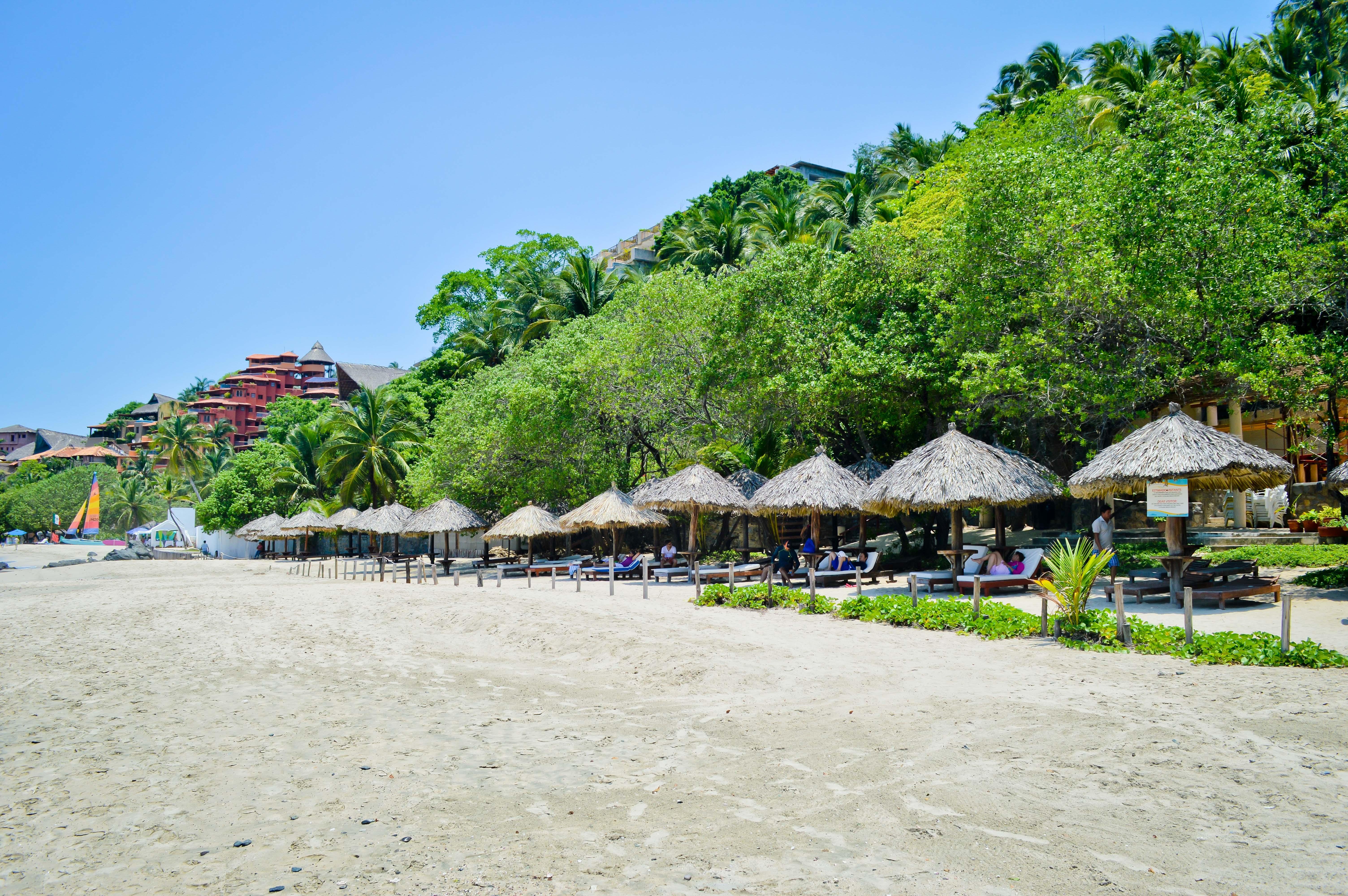 Hotel Catalina Beach Resort Zihuatanejo Exterior foto