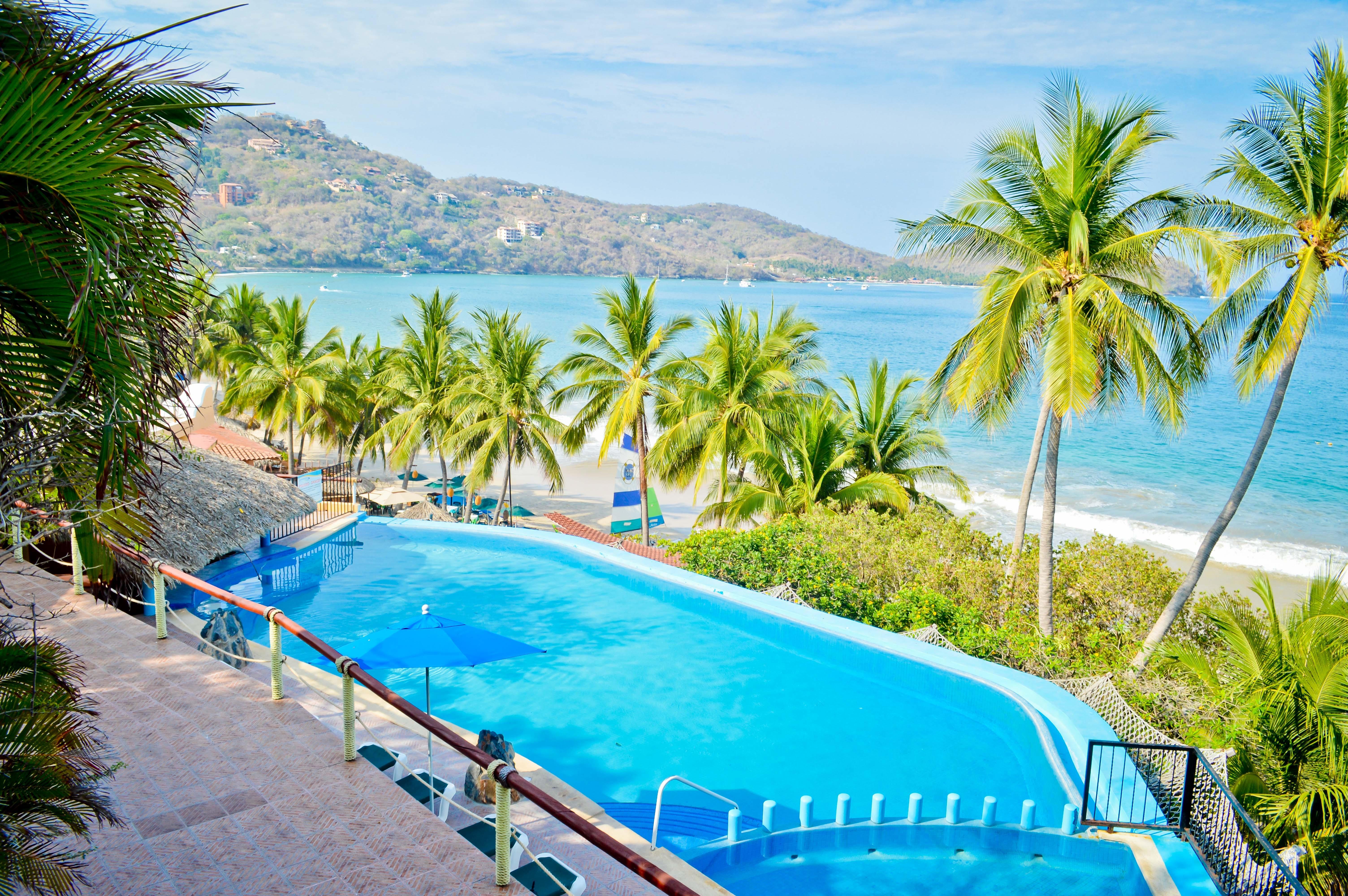 Hotel Catalina Beach Resort Zihuatanejo Exterior foto